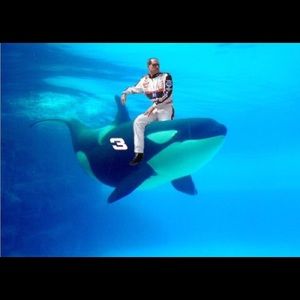 Meet your Posher, Christopher